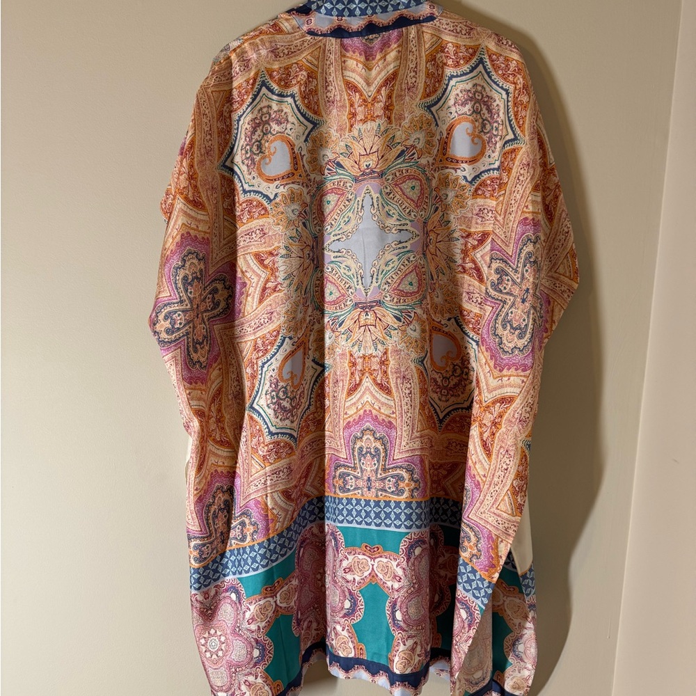 Chico's Medallion Print 100% Silk Ruana Wrap S/M - Picture 7 of 11